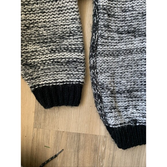 Vintage Wayne Scott Hand Knitted Pullover Sweater w/ Leather n Size XL EUC - Picture 8 of 12